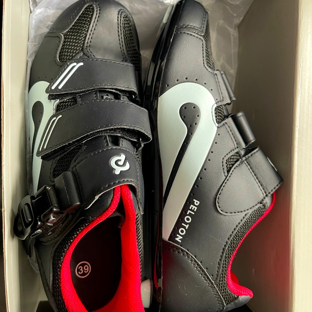 Peloton Cycling Shoes - size 39 (womens 8) - without cleats